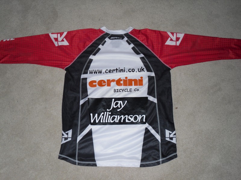 My sponsor jersey: www.Certini.co.uk