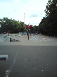 just learned tuck no hander 
crap quality off phone