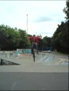 just learned tuck no hander crap quality off phone