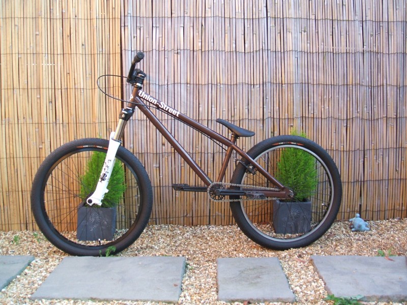 New update of usb.

New tyres: Mac2's
New Grips: KHE pyramids