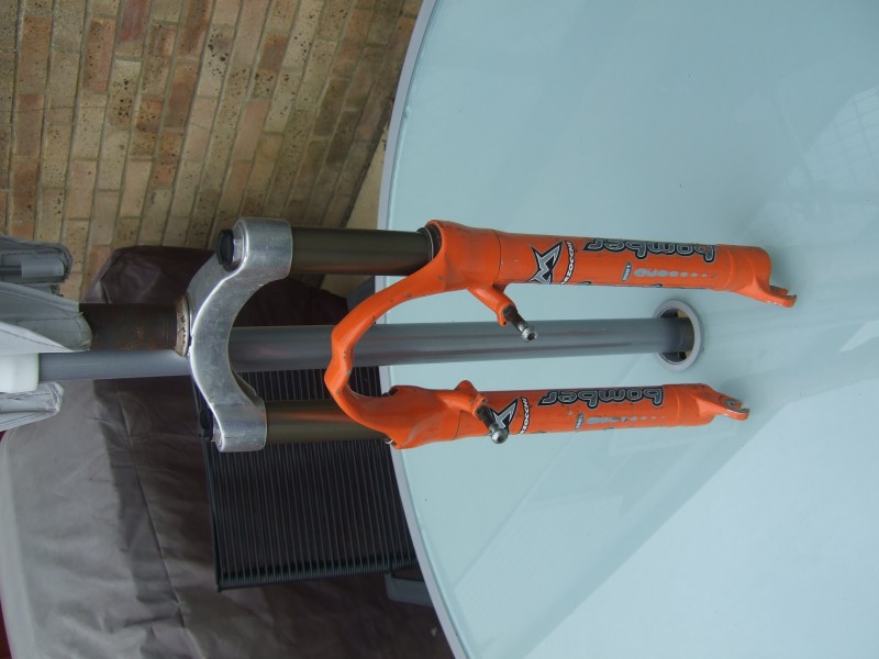 Marzocchi Bomber Z1 mountain bike fork 100mm retro DH XC For Sale