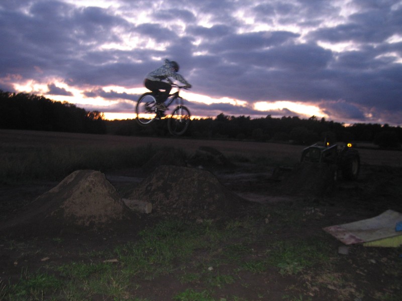 1st jump in the new line of dirtjumps at my house .