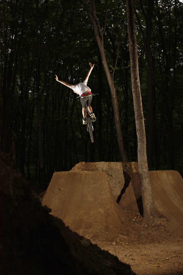 tuck nohand on the new hip line