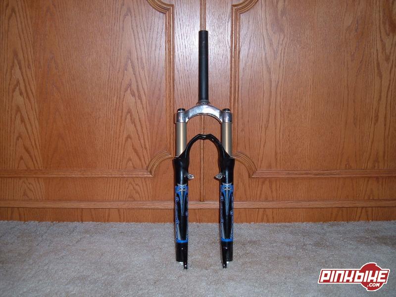 Used 2002 Marzocchi Bomber EXR fork for sale. This is a solid, lightweight fork that has never let me down. Used two seasons mainly for XC and aggressive trail riding. It has minor nicks on both stanchion tubes, but they don't affect the performance. This fork has an 8" steerer tube and 3" (80mm) of travel. V-brake or disc brake compatable.
Paypal accepted!! Please e-mail me. 