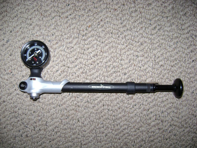 Wrench Force
up to 300 PSI