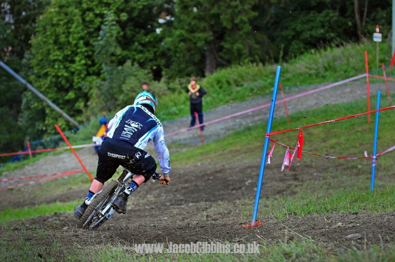 few of the not so good photos from sunday finals from schladming 

www.JacobGibbins.co.uk