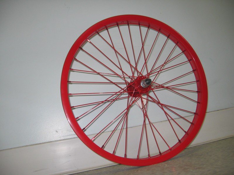red front wheel:
odyssey vandero, primo spokes, alloy nipples, hoffman rim