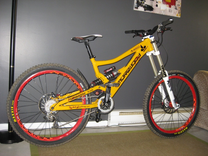 2009 Morewood Makulu , Large For Sale