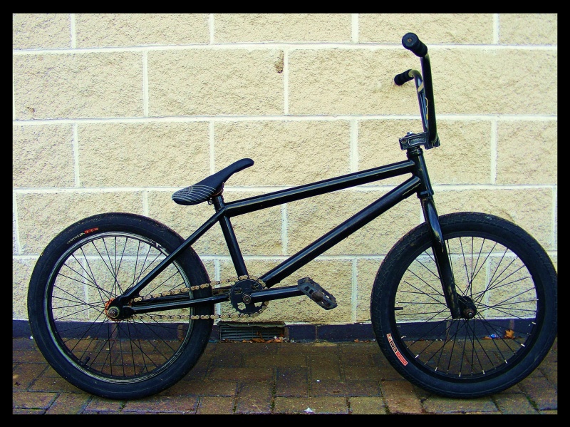 new fit flow street, united bars, fit forks, fit cranks, abikeco tyres, alienation rims, fit front hub, profile rear hub.