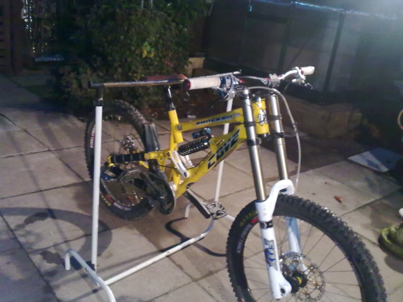 My Bike Wiv New Atherton Star Series Dh Bars.