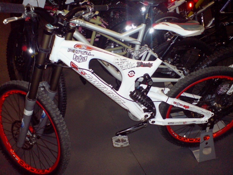 Nearly got this one for £2000. Steve Peates '06 monster !!!