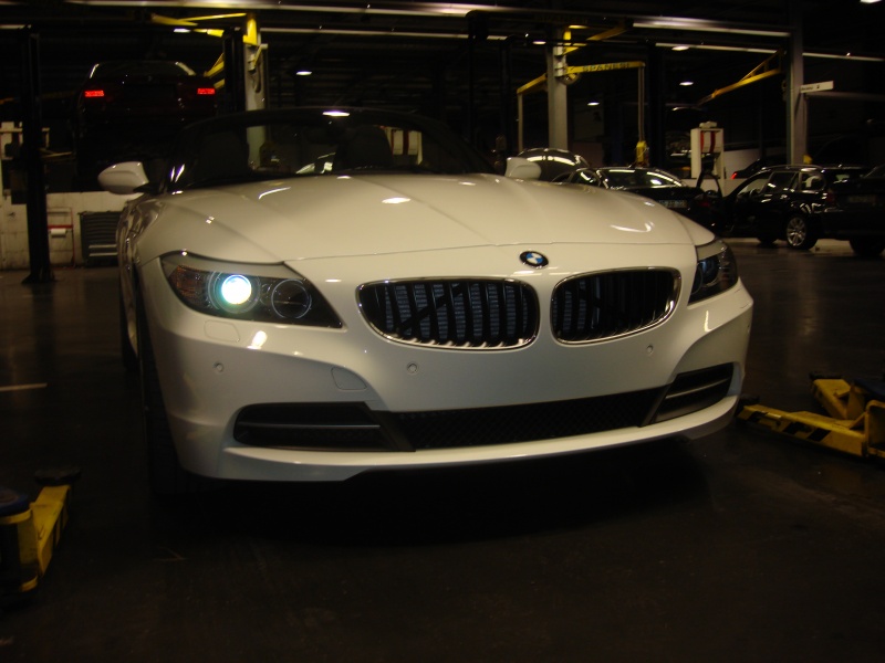 my new ride arrived yesterday , bmw z4 e89 19 rims , full extras