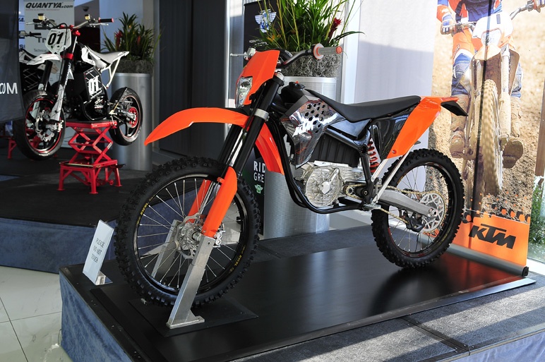 Is it MX Bike? Is it a Mountain bike? No, it's a KTM Ebike, electric powered dirt bike.