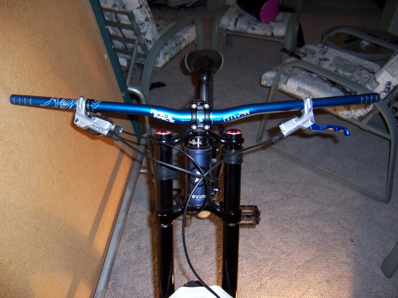 my new race face atlas bars and straitline levers, Don't ask why my rear brake is missing the lever..