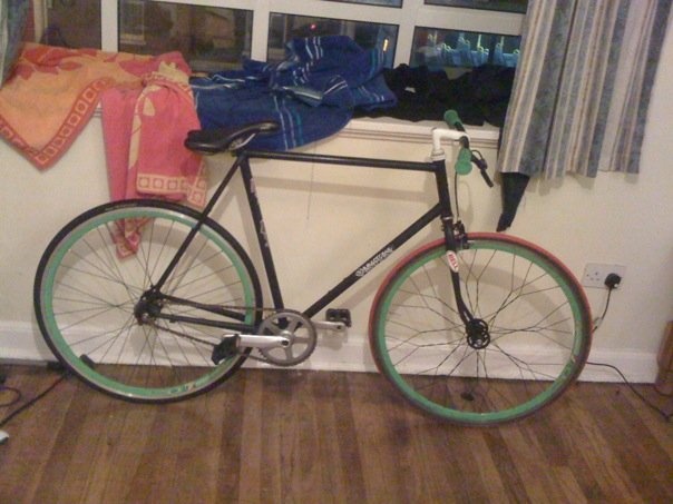 my new fixie!! love it! so fast!