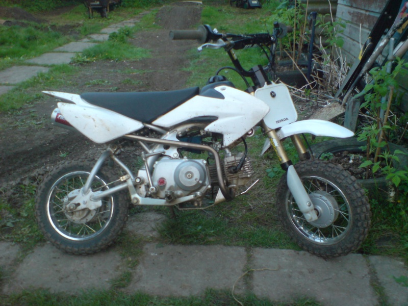 honda crf50 gave up racing mx a few years back and bought this with some of the money from my crosser.from back gardens to woods to battle royal, never fails to  put a fuckin huge grin on my face.priceless