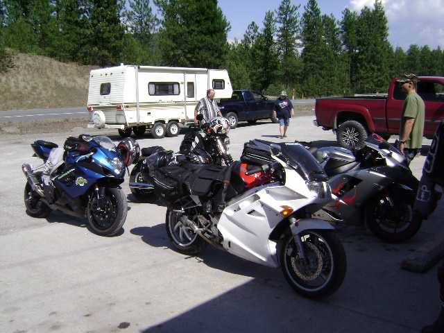 90VFR, 07GSXR1, 07ZX6LE,06Sportster12