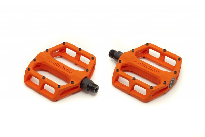 New NS Aerial pedals.

flashy colour,-do not it



more one www.nsbikes.com