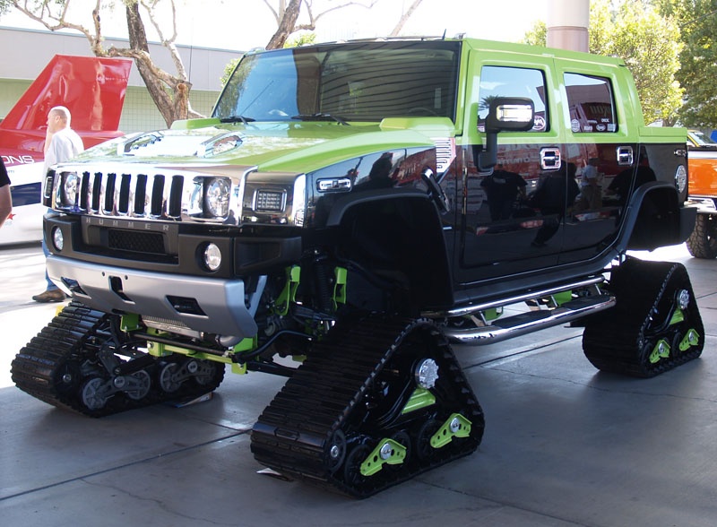 Hummer h3 на гусеницах