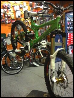 bike up in a stand camra is so gay