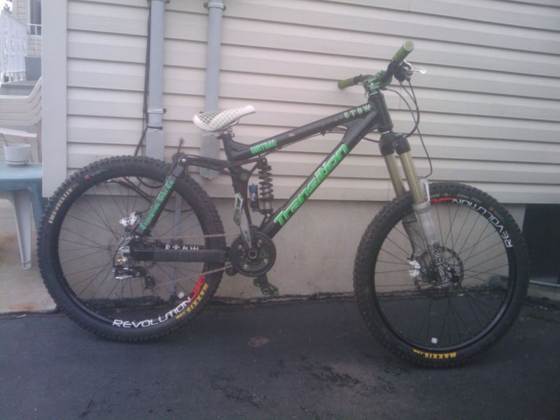 2008 dirtbag, custome built, 4500 new, selling for 2000