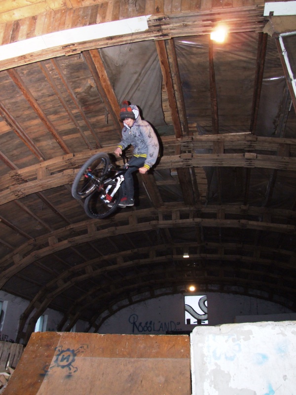 360 Tailwhip Attempt
