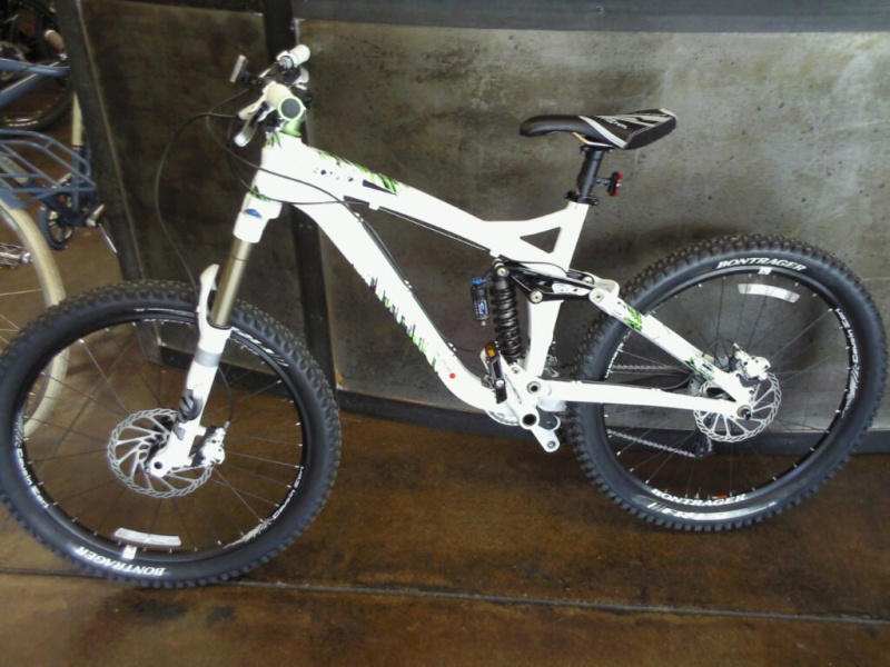trek scratch 7