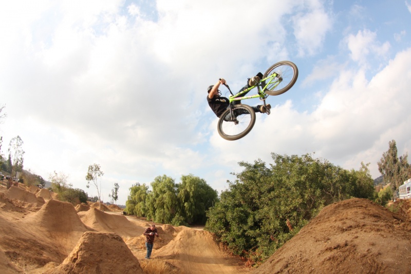 Black Market Contraband. - Pinkbike