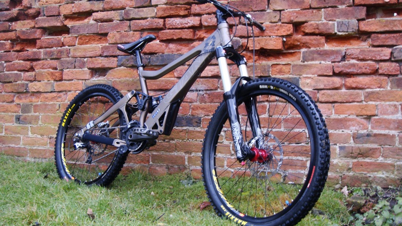 giant glory 2008 specs