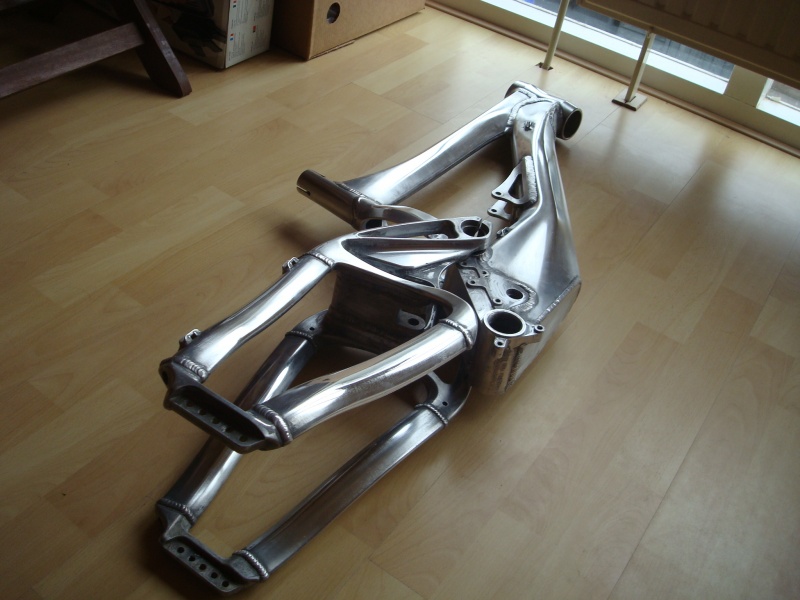My polished session 10 frame,now i need to wait for the linkages&amp;parts that belongs on the frame