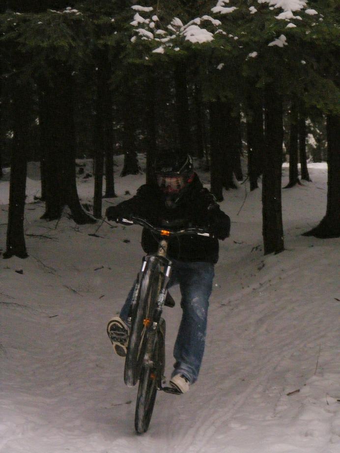 Riding in winter on my dirt bike, pretty hardcore :D