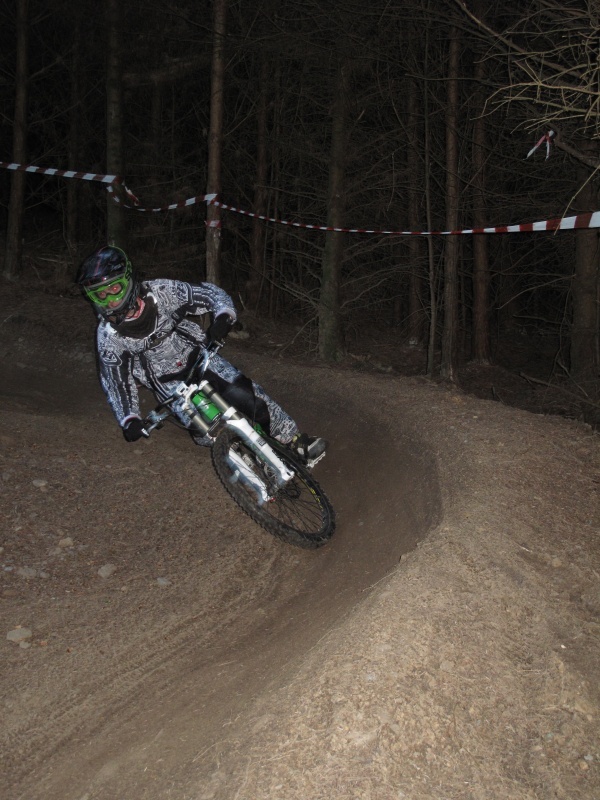 riding at hammers, pics thanks to neil (fox13)