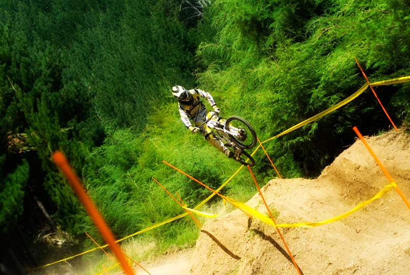 Few shots from Raboplus Tauranga DH, if you want a copy just ask dont be a chump and steel!