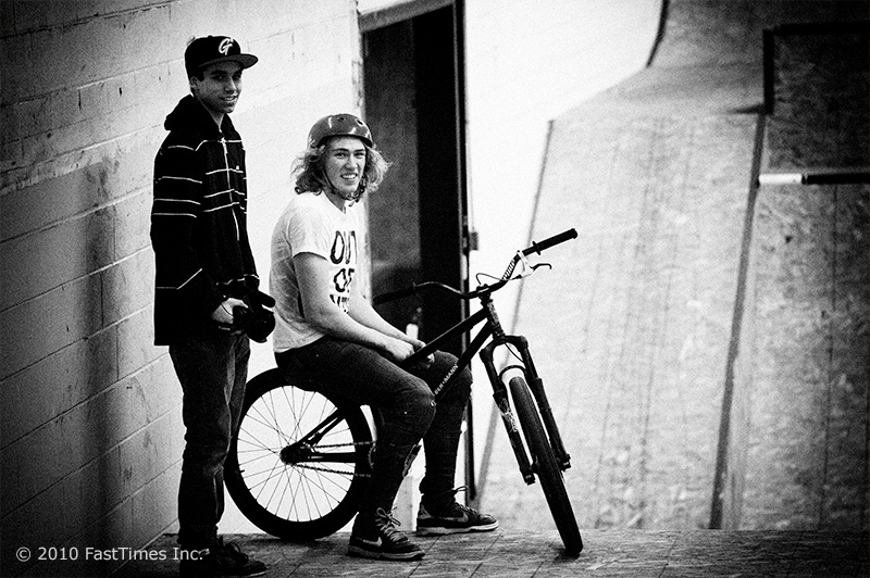 Justin and Matt chillin'.  Photo: Marc Landry - www.fasttimesinc.com