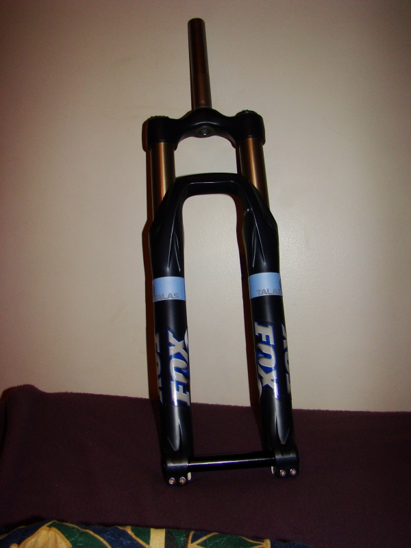 my new forks !! cant wait to get them on a frame !!!!
