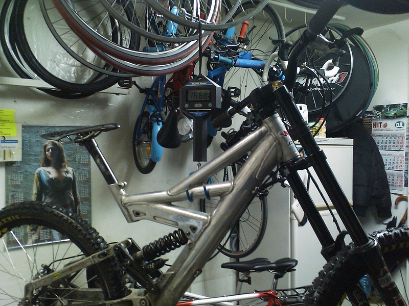 without Cranks,cranks weigh with Guides +1.200~