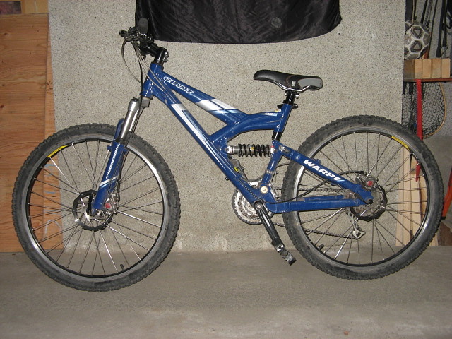 2005 Giant Warp DS For Sale