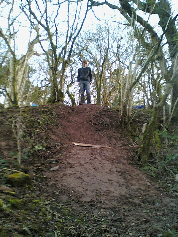 pic of a step down i built a little while ago about 6ft drop 2 the trany