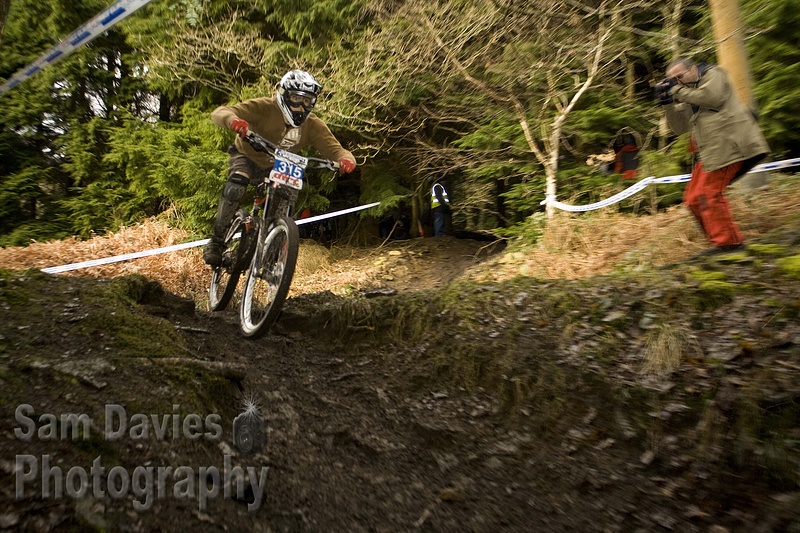 FOD 28/02/10

£3 via Paypal without watermark and high res. Either message me or email me samdaviesphotos(at)live.co.uk with the link the photo that you want.