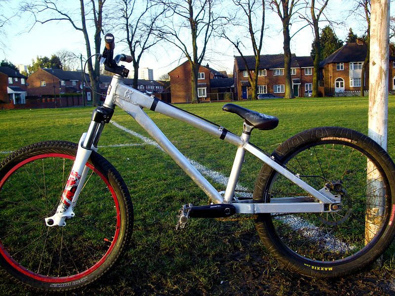 06 Mongoose Fireball
for sale £275 pick up only