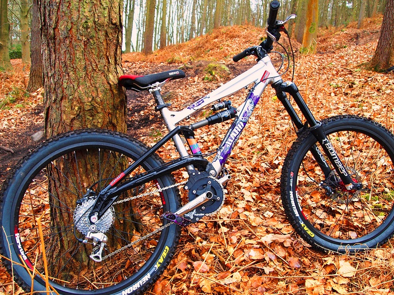 haro x7 mountain bike