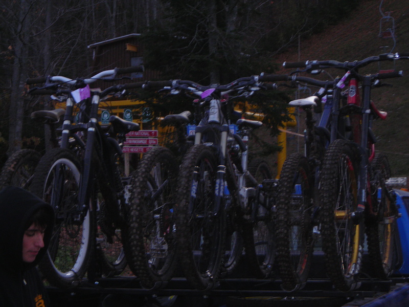 Last ride 2010. there was snow on the top. this is the ultimate traveling/mtb truck!