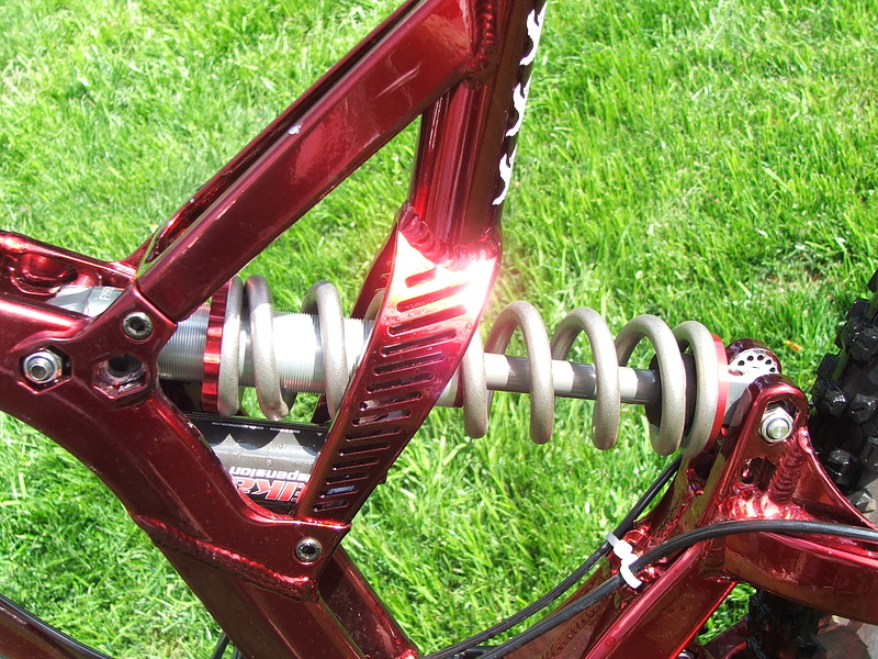 Elka Stage 5 Shock 10.5x3.5 w/titanium spring (custom valved for bike)