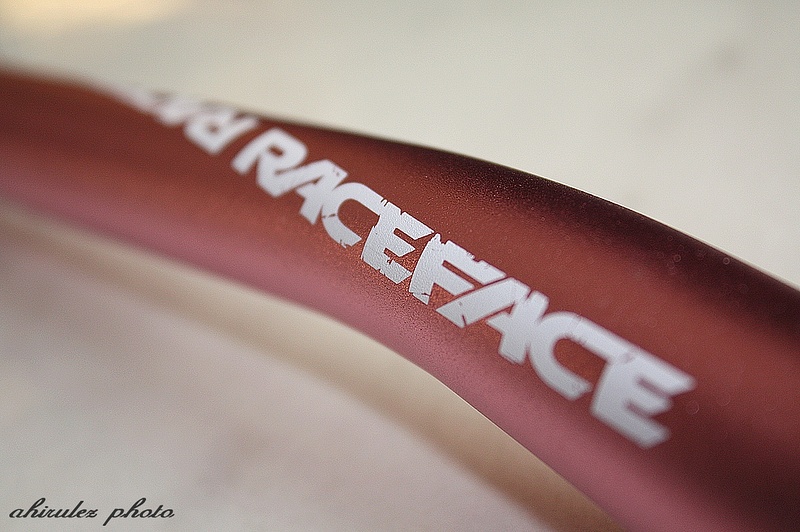 New RaceFace Atlas Fr bar.. 
 Pink Limited edition