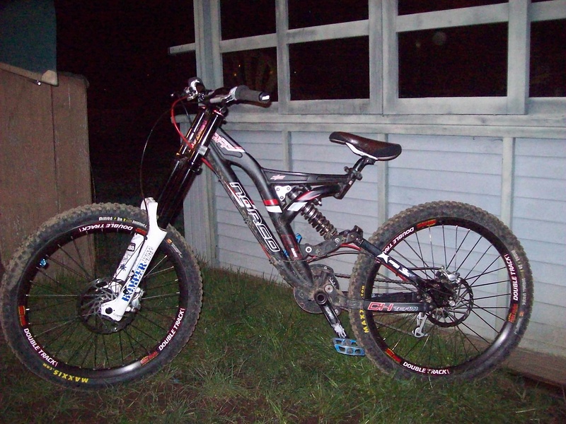 my bike with new boo bars and a red shifter cable