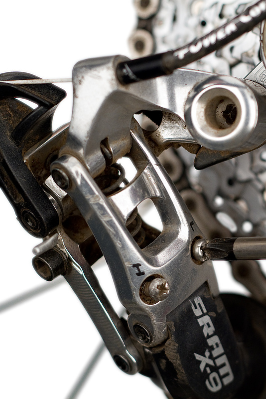 Tech Tuesday How to tune a rear mech article - Low limit screw - showing placement.