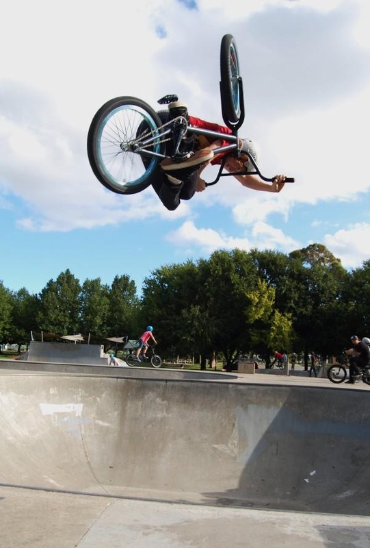 invert air at warragul. pic by grant