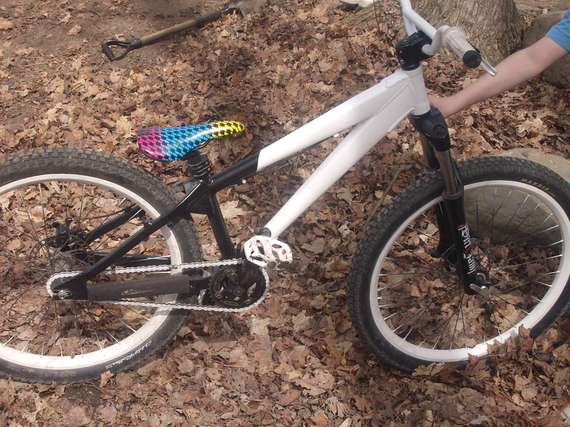 my norco 125 after i painted it and build it up abit