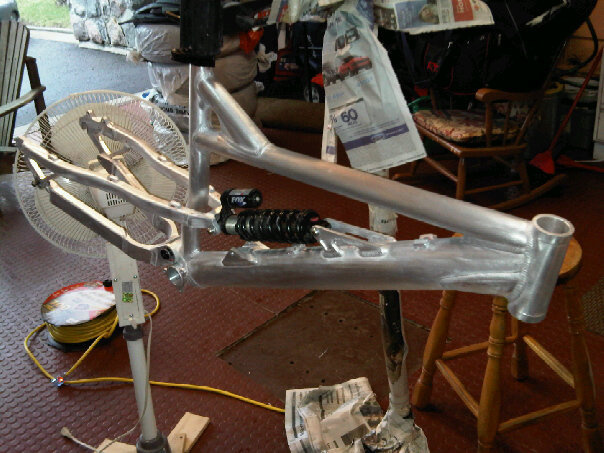 painting carbon fork
