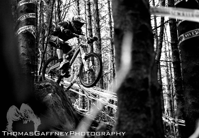 British downhill series round one 10/11 or April 2010. Images available to purchase from - thomas.gaffney.89@hotmail.com www.flickr.com/thomasgaffney www.flickr.com/thomasgaffneyrace